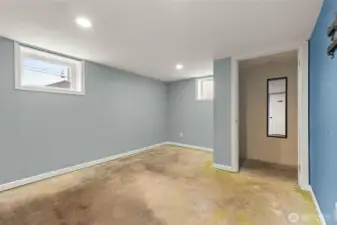 Downstairs Bedroom 1