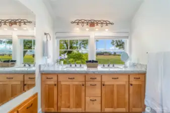 Primary ensuite bathroom