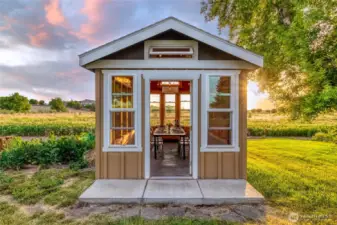 Glasshouse w/ductless HVAC