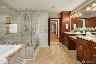 Primary Suite Bath