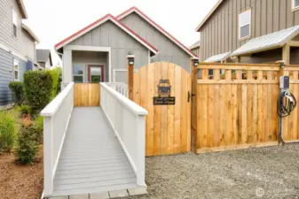 Ramp with gate