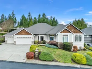 No need to look further!  This beautiful nearly 3,000 sq ft rambler overlooking Puget Sound and Mt. Rainier is exactly what you've been looking for.
