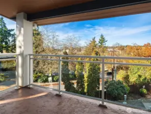 Corner unit with north and west light exposure