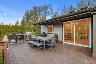 Enjoy your morning coffee or BBQ with guests on this roomy deck.