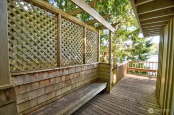 Entryway Bench to take off shoes, or drop groceries on your way into the Cabin.