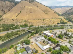 Zoned parcels with multi-unit housing potential in high-demand Cashmere