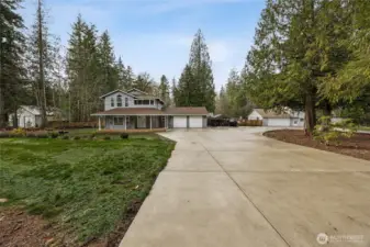 New concrete driveway installed in 2021
