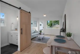 OUTBUILDING - OPEN STUDIO w/ BATHROOM