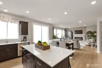 Photo's are for representational purposes only. Colors and finishes may differ.