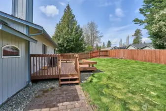 Back Deck - Fully fenced back yard.