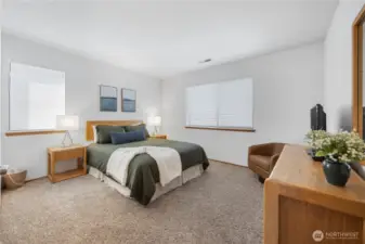 16-8 Bedroom