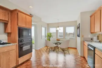 Kitchen W/Eating Area Virtual Staged