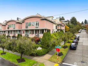 SW corner unit is a fabulous spot in this complex.