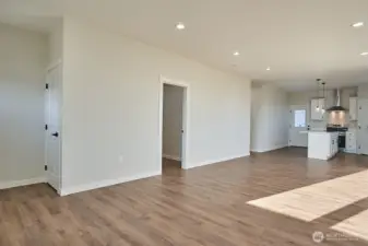 Photos from previous build at 721 Aster St Soap Lake for reference