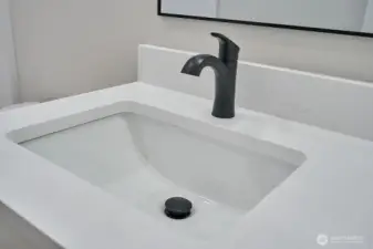 Photos from previous build at 721 Aster St Soap Lake for reference