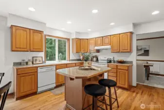 Large kitchen with island.