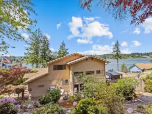 Gorgeous Views from a Solid Structured Home.