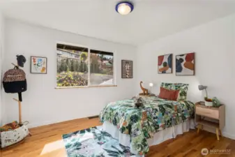 Perfect kid bedroom on the main floor