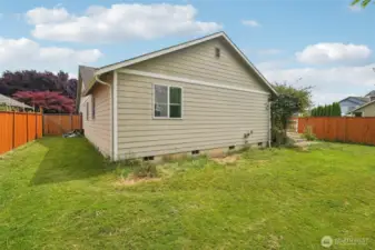 fully fenced yard