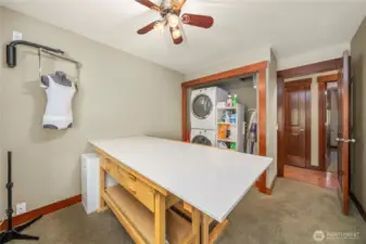 Upper laundry or bedroom