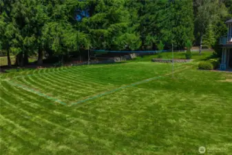 Large lawn area perfect for games