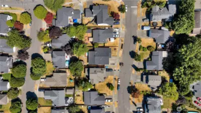 Coveted Fryeland neighborhood