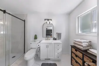 Bedroom 3 w/ bath