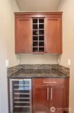 Wine bar and fridge