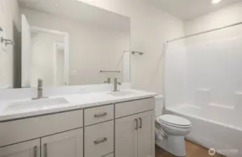 Upstairs Bathroom 2