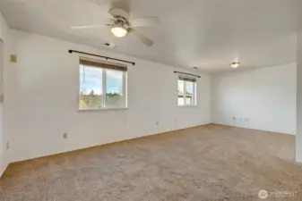 Huge upstairs loft/den area