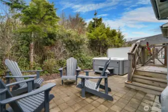 The wooded buffer behind this house provides added privacy.