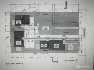 Potential layout (keep the house and build 4 additional units)