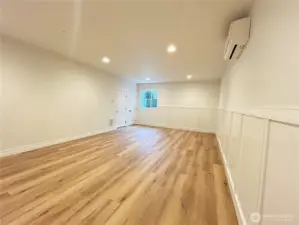 Lower level bonus room