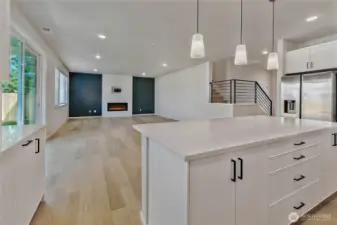 Photos are from a previously built Magnolia plan in the community. They may show a color or upgrade that is no longer available. They do demonstrate the quality materials and attention to detail that you will find in a Rush home.