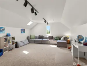 Bonus Room Above Garage