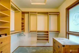 Primary walk-in