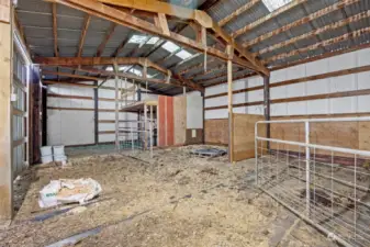 The 3 bay shop was used as a barn for the 2 miniature ponies that now have a new barn up off Tulip Lane.