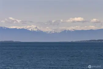 Olympic Mountains to the southwest
