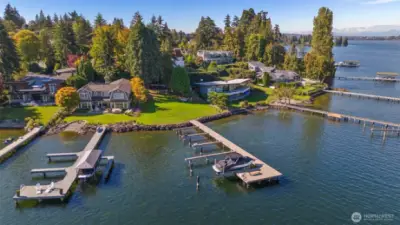 deeded boat slip comes iwith home