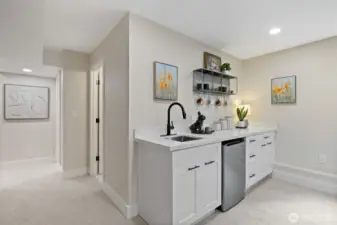 Lower Level Wet Bar