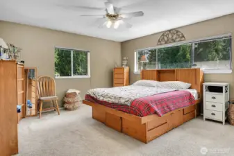 Primary Suite spacious for the King-Size Bed & Furniture!