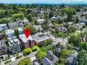 Amazing location on North Capitol Hill is close to many amenities, parks, businesses and things to do.