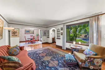 Living Room toward dining room