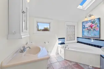 Primary bath