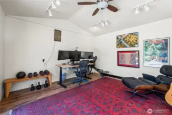 Studio / office
