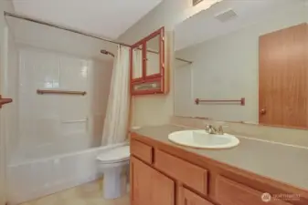 Private full Primary bath