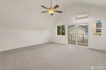 Bonus Room or 2nd Primary Suite