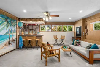 Is it Tiki Time?  Fun Bonus room!