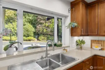 Modern Kitchen looks out over Zen garden