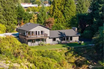 3/4 Acres provides precious serenity